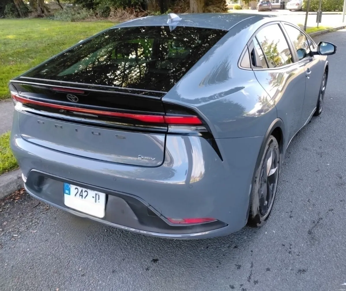 Toyota Prius 2024 - Image 1