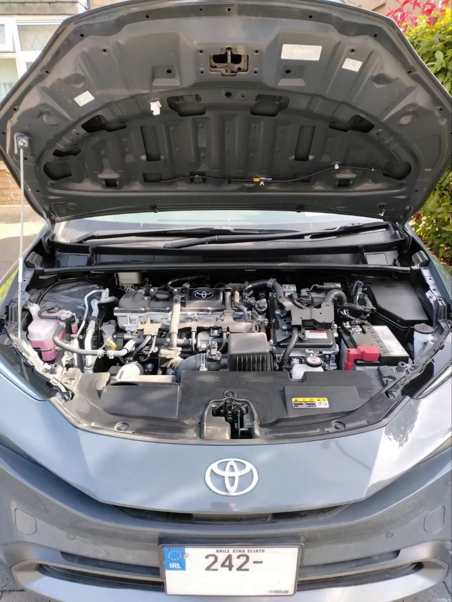 Toyota Prius 2024 - Image 3