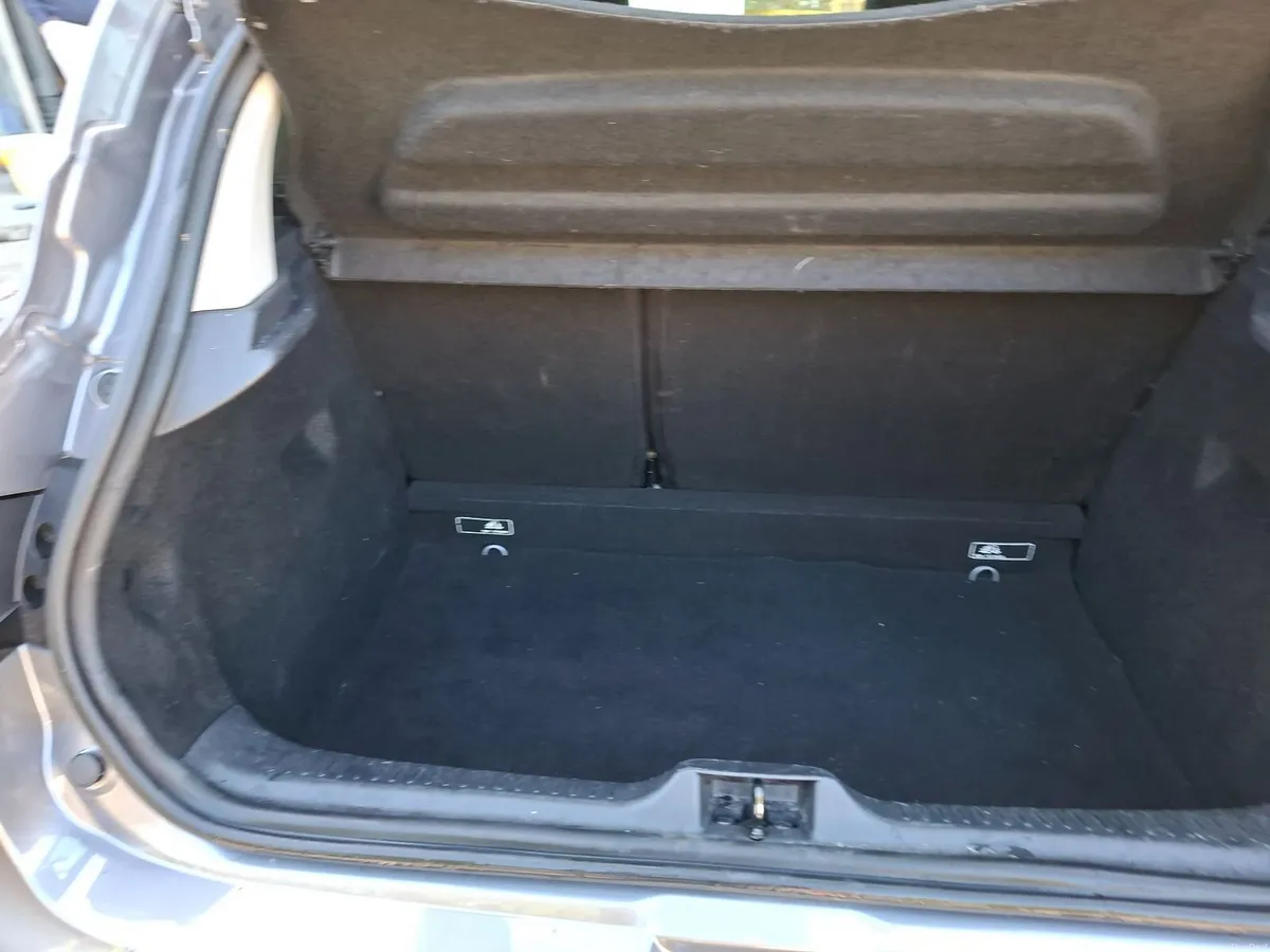 Renault Clio 2016 - Image 4