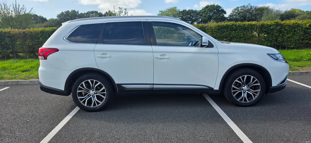 Mitsubishi Outlander 2016 - Image 3