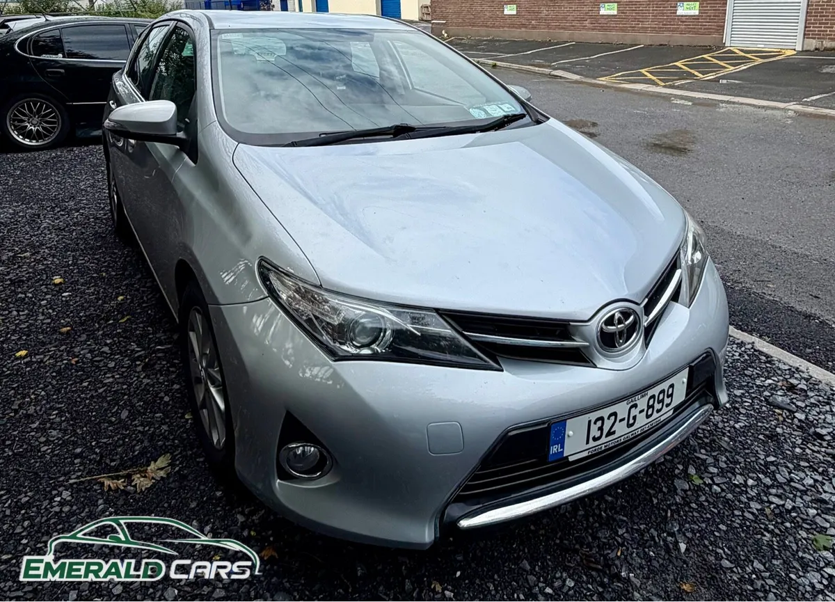 Toyota Auris 2013 1.4D4D AUTO NCT 10/27 - Image 2