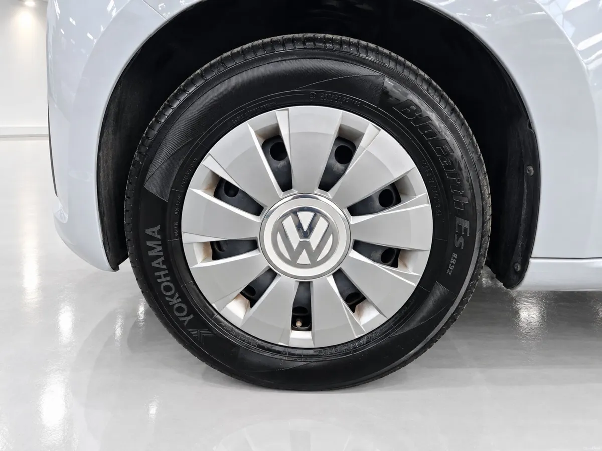 Volkswagen up! Auto - Image 5