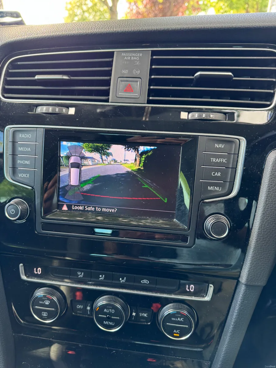Volkswagen Golf 2015 with Nct/full Service history - Image 5