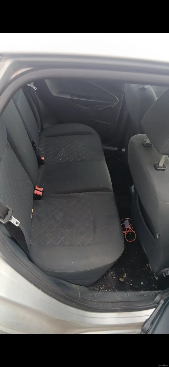 09 ford fiesta 1.4 diesel - Image 6