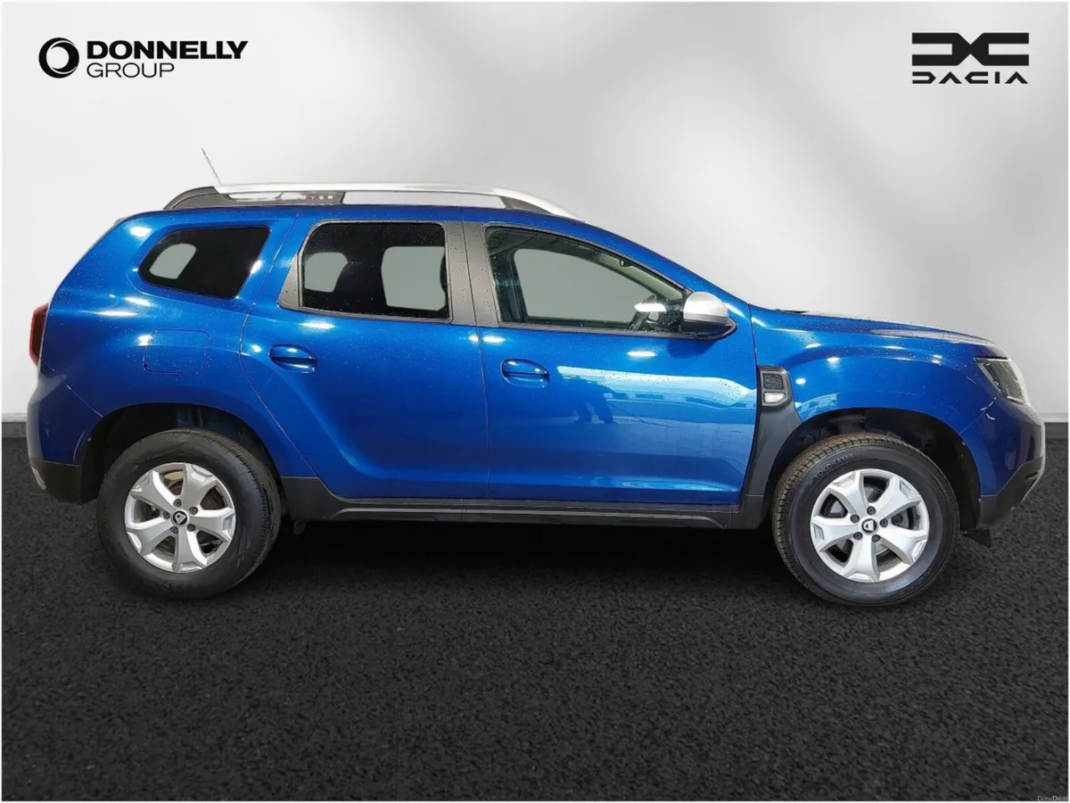 Dacia Duster 1.0 TCe 100 Comfort 5dr - Image 3