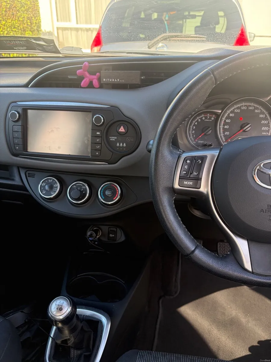 Toyota Yaris 2016 - Image 1