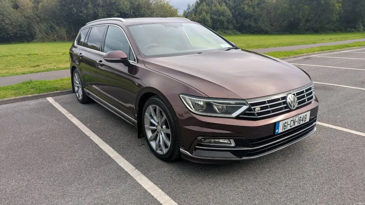 Volkswagen Passat 2.0 TDI 190HP R-Line DSG auto - Image 1