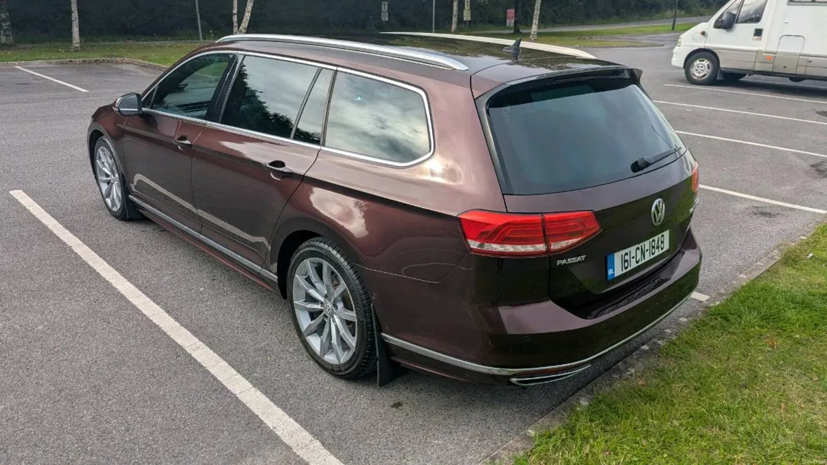 Volkswagen Passat 2.0 TDI 190HP R-Line DSG auto - Image 4