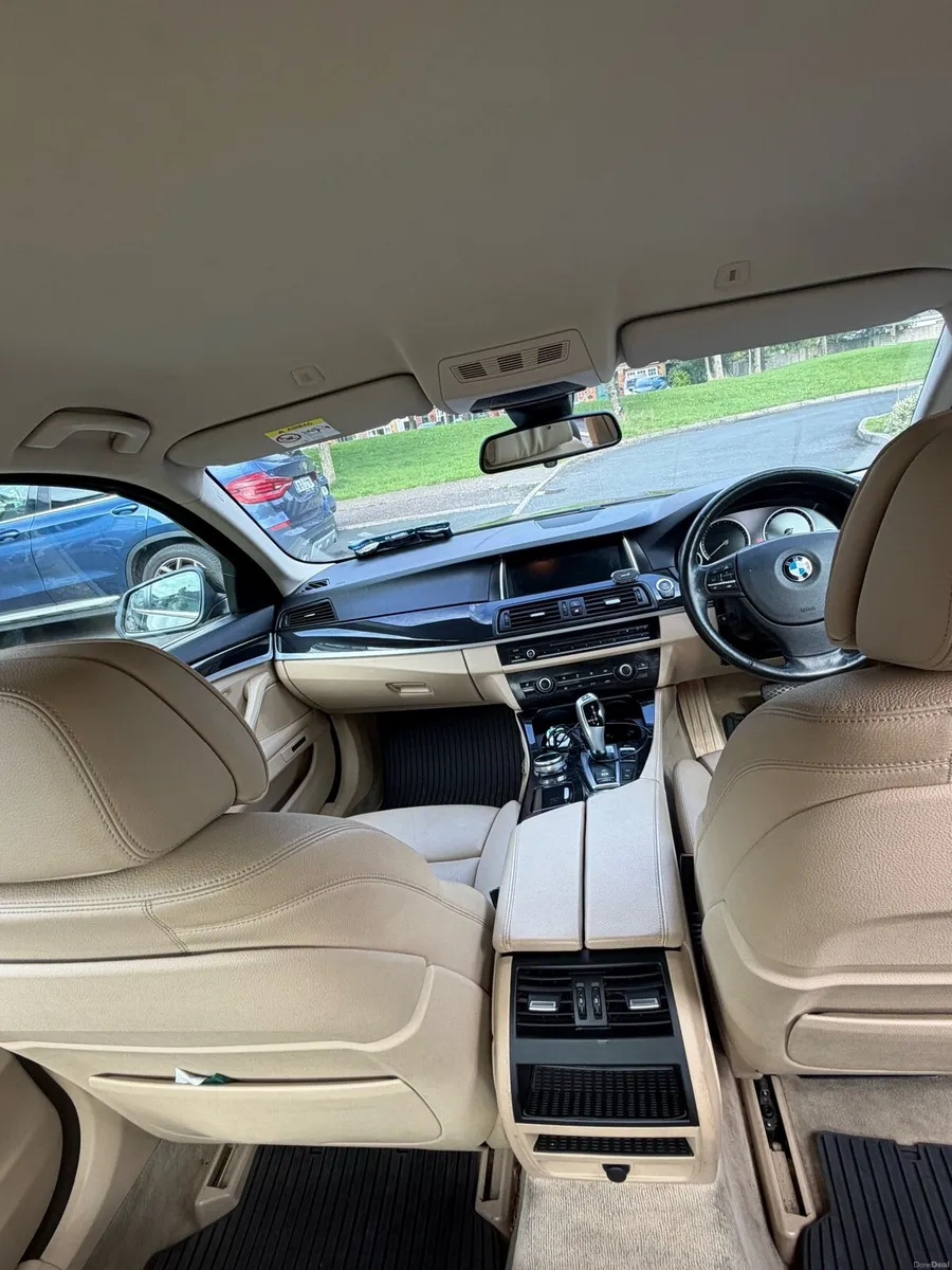 BMW 520d Business edition 2014 Automatic - Image 6