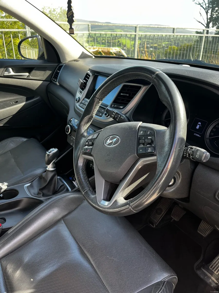Hyundai Tuscon Executive - Image 6