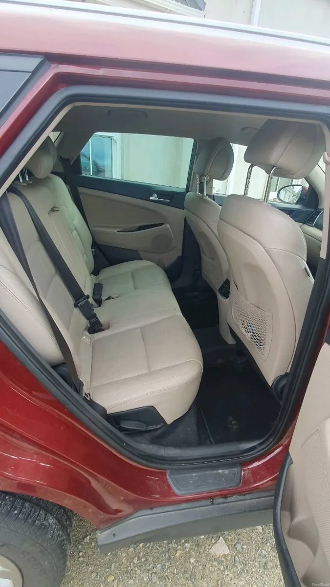 Hyundai Tucson 1.7 Executive - Image 6