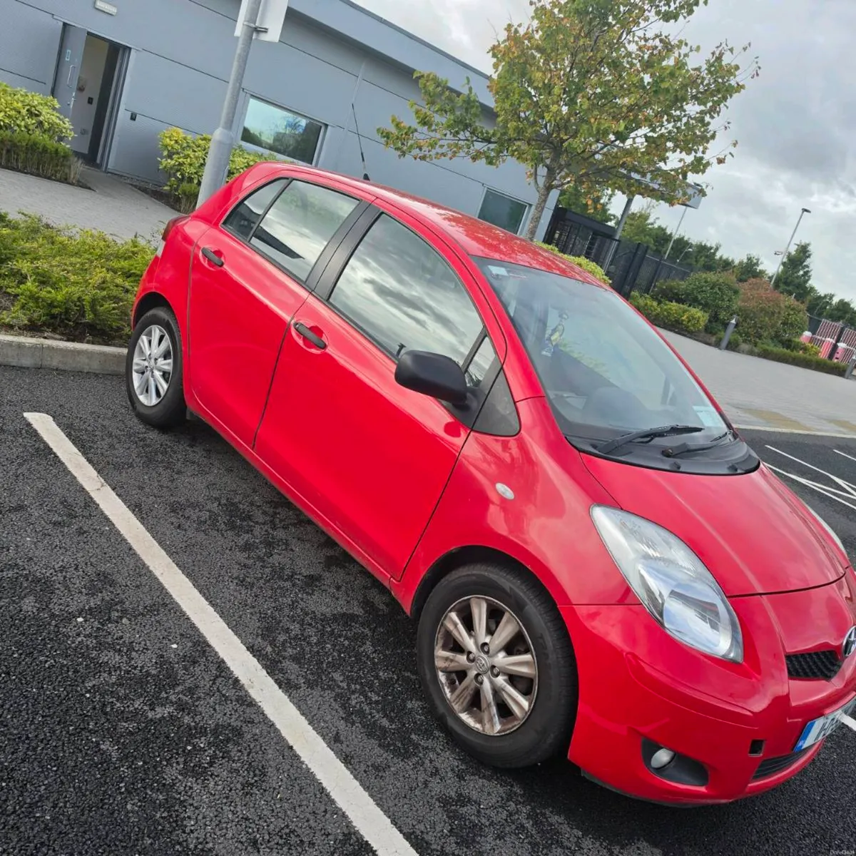 Toyota Yaris Manual - Image 3