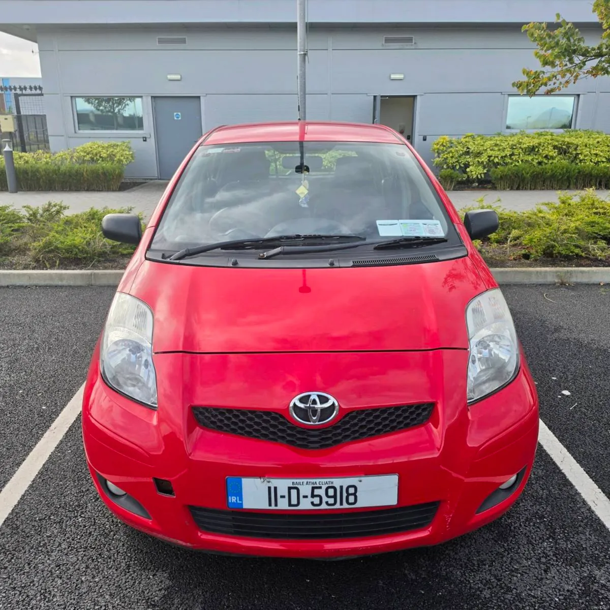 Toyota Yaris Manual - Image 1