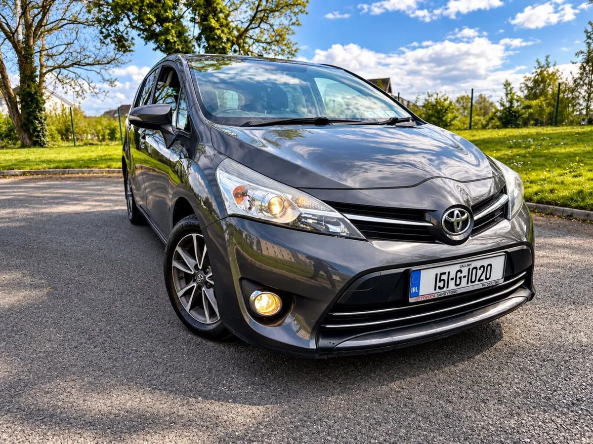 Toyota Verso 1.6D Luna NCT 05.27 - Image 1