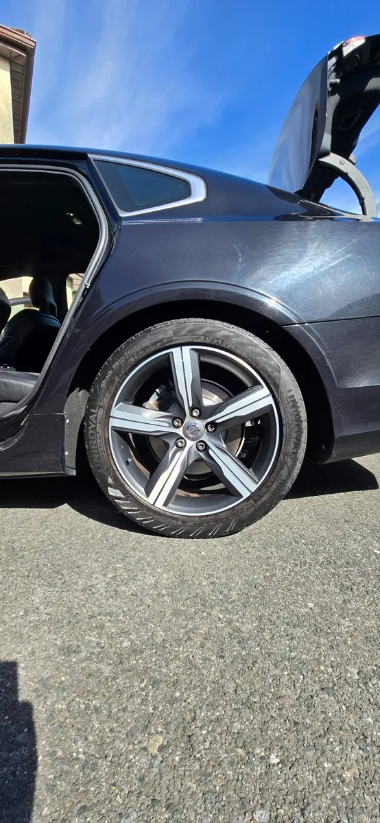 Volvo S90 D4R 2019 - Image 6