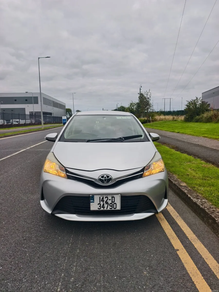 Automatic Toyota Vitz 1.3 41k km NCT/TAX - Image 1