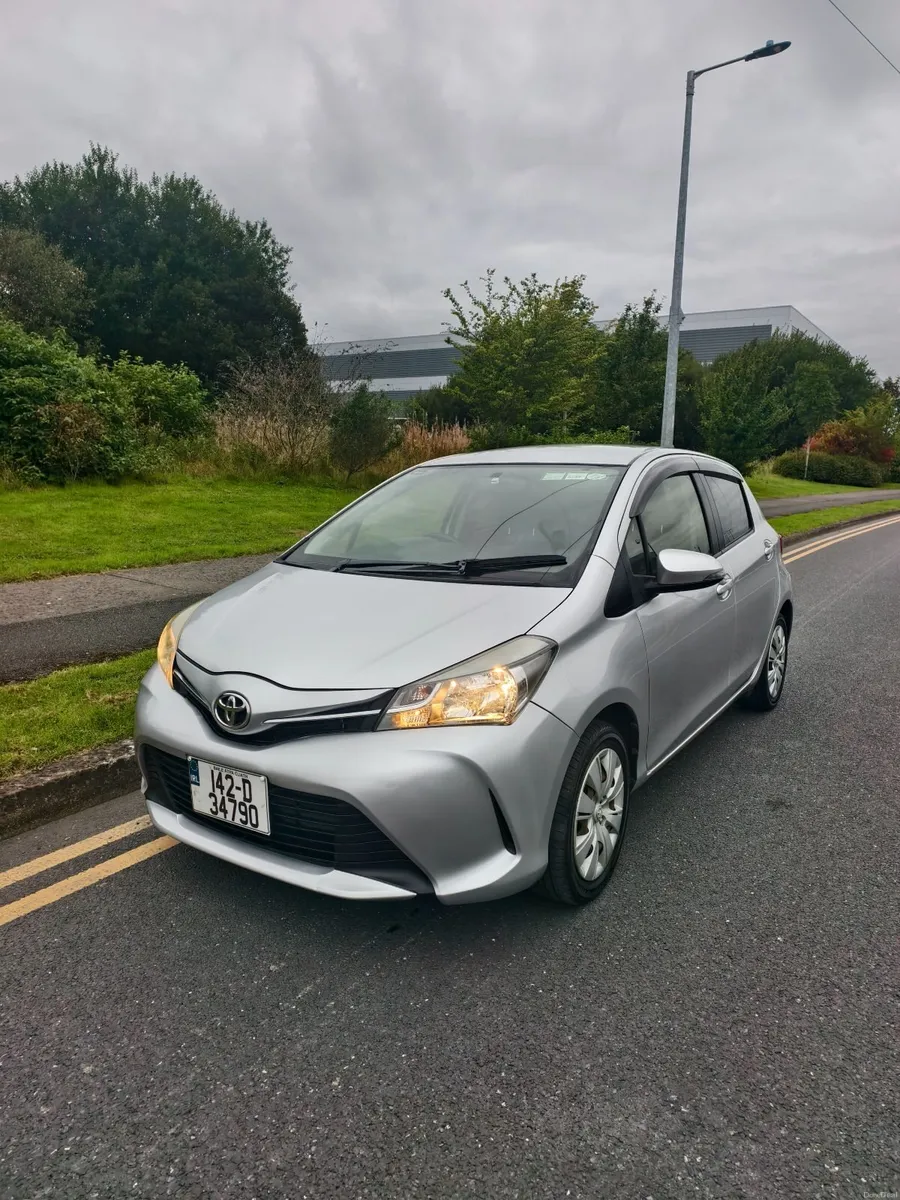 Automatic Toyota Vitz 1.3 41k km NCT/TAX - Image 3