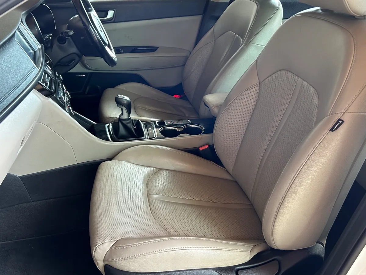 2016 Kia Optima… Top Spec Model - Image 5