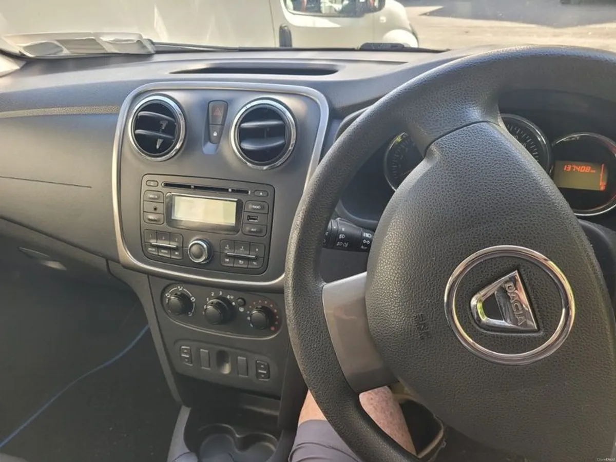 2015 Dacia Sandero Stepway - Image 5