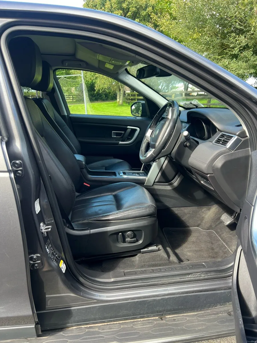 Landrover discovery sport HSE 7seat,panoramic - Image 5