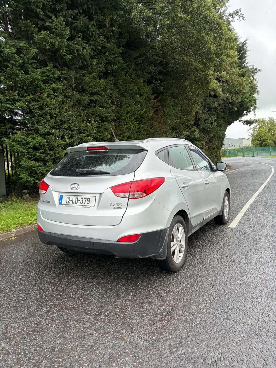 Hyundai ix35 1.7L Diesel New nct 08/27 low km - Image 4
