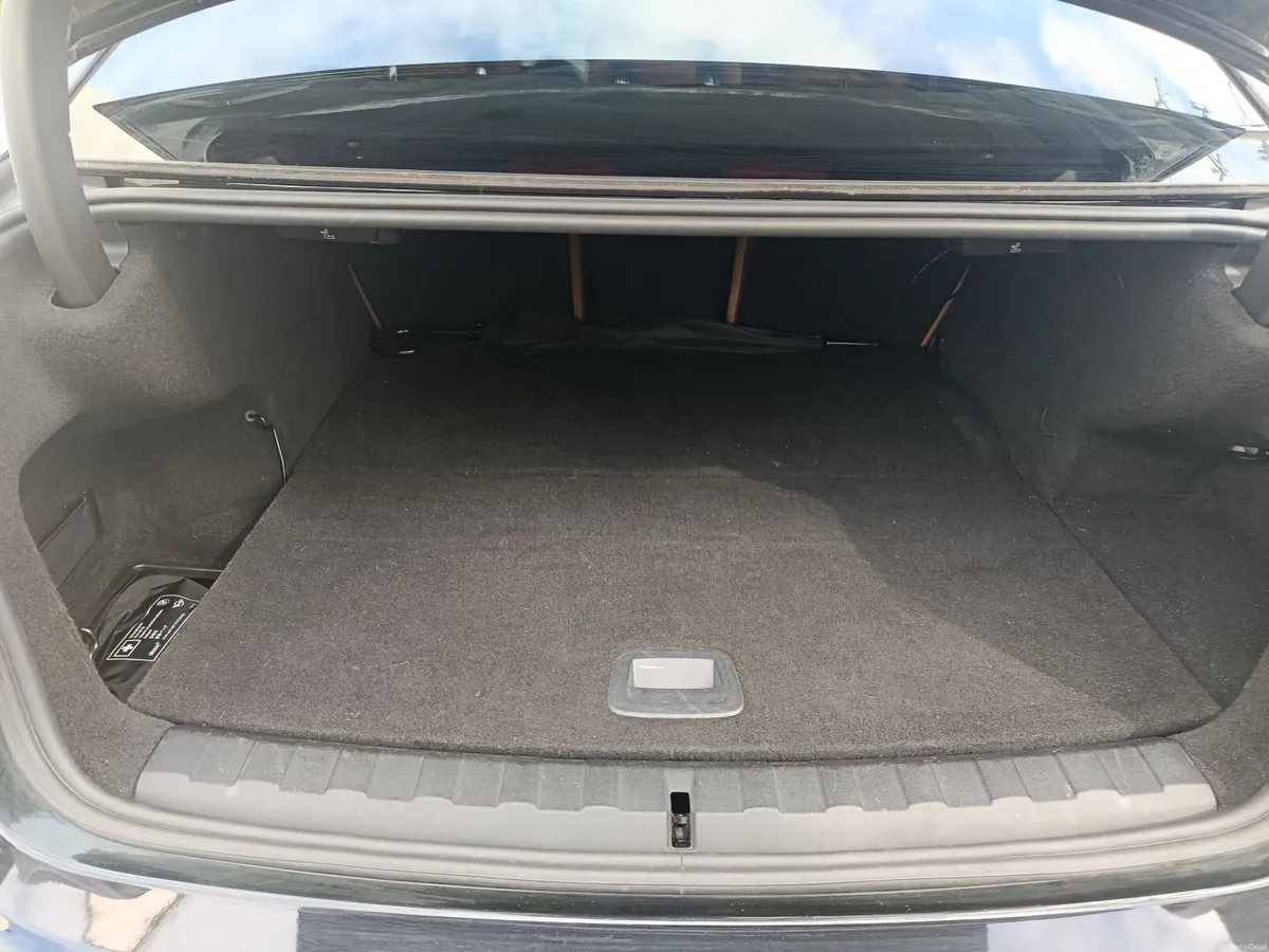 BMW 3-Series 2020 - Image 6