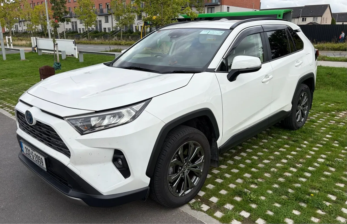 Toyota RAV4 232. High Spec SOL Trim. 75k kms only - Image 1