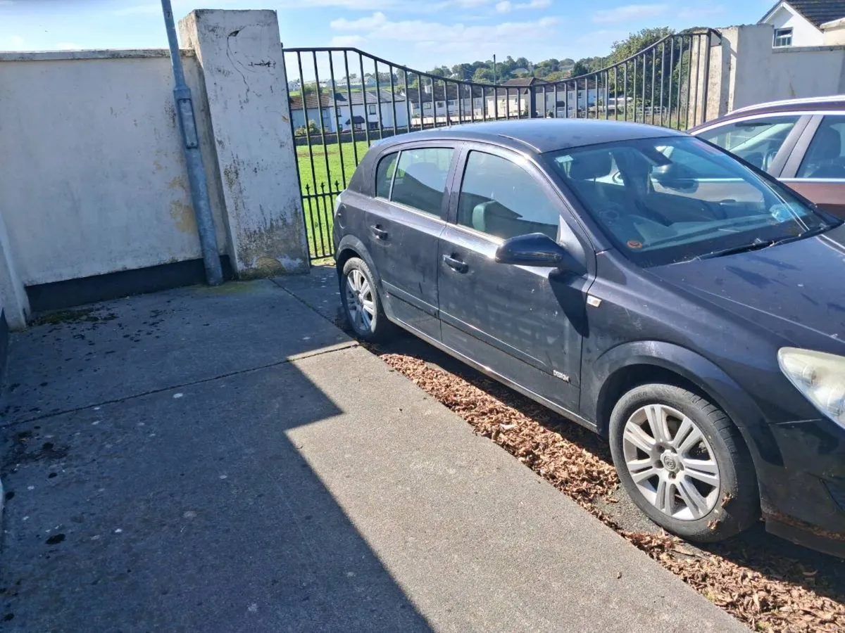 Astra 68000 miles - Image 1