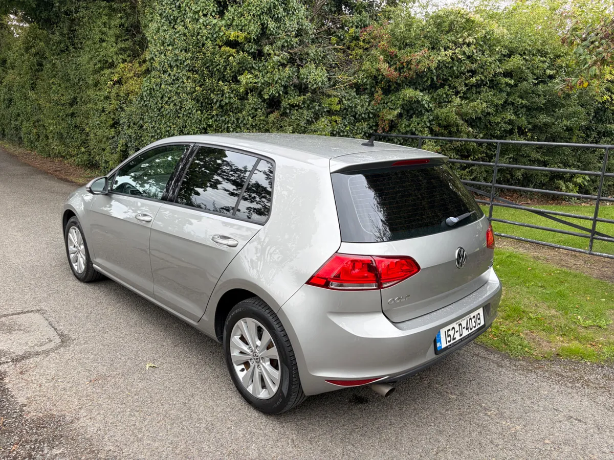 Volkswagen Golf 2015 | Low KMs , new nct - Image 3