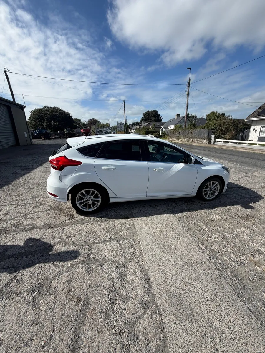2017 Ford Focus 1.6L Diesel - Image 5