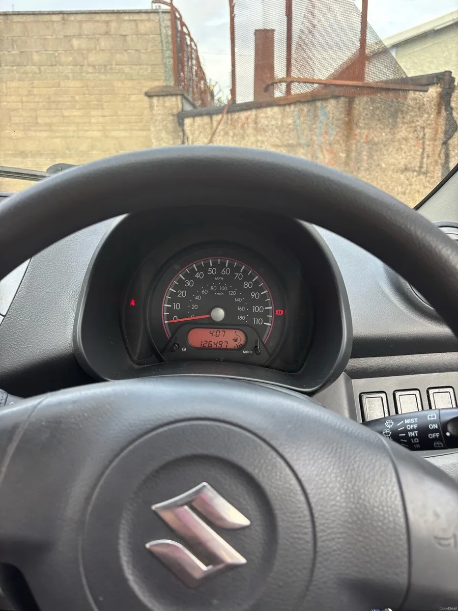 Car - Image 6