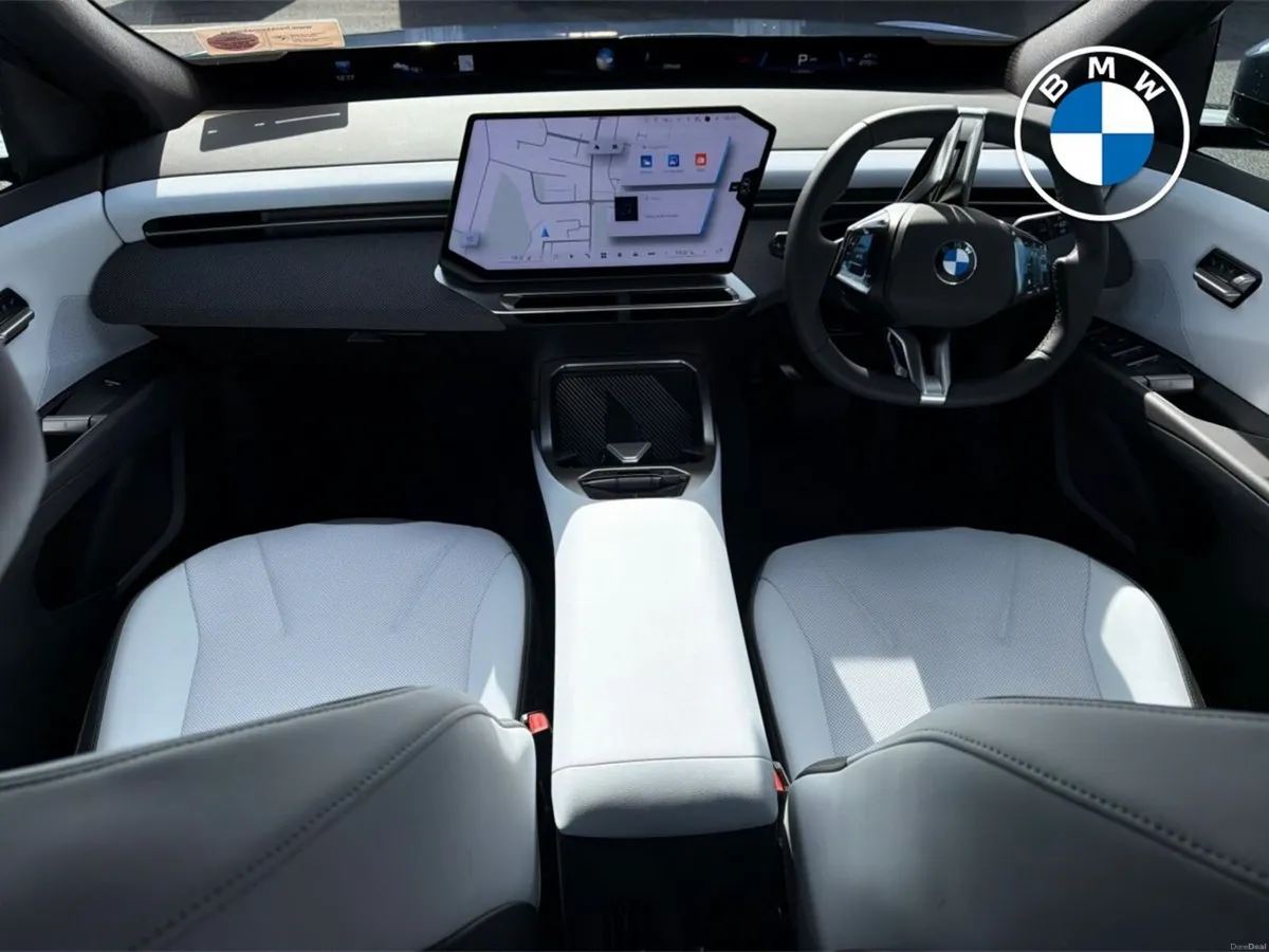 BMW iX3 50 xDrive - Image 4