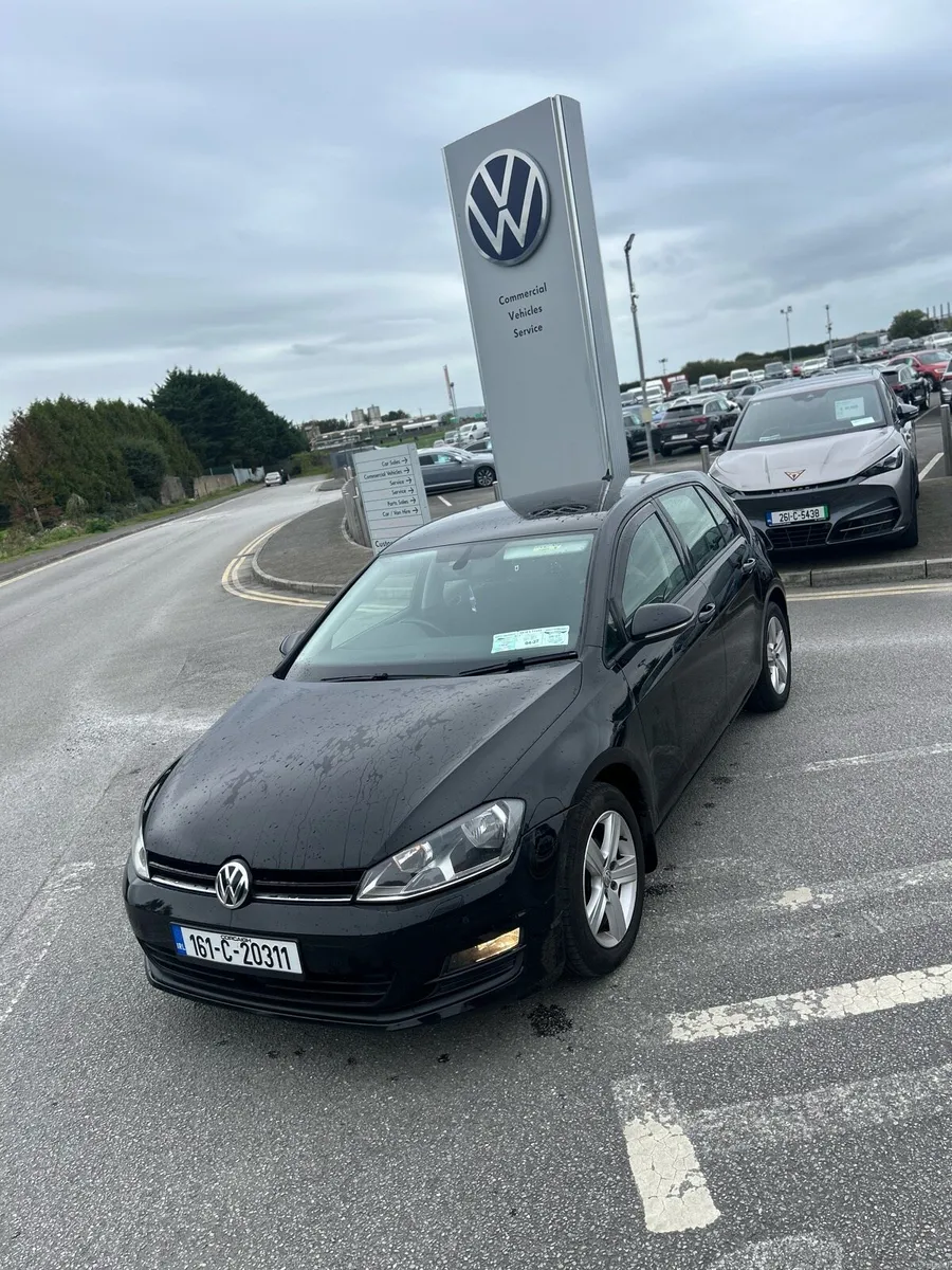 Volkswagen Golf - Image 1