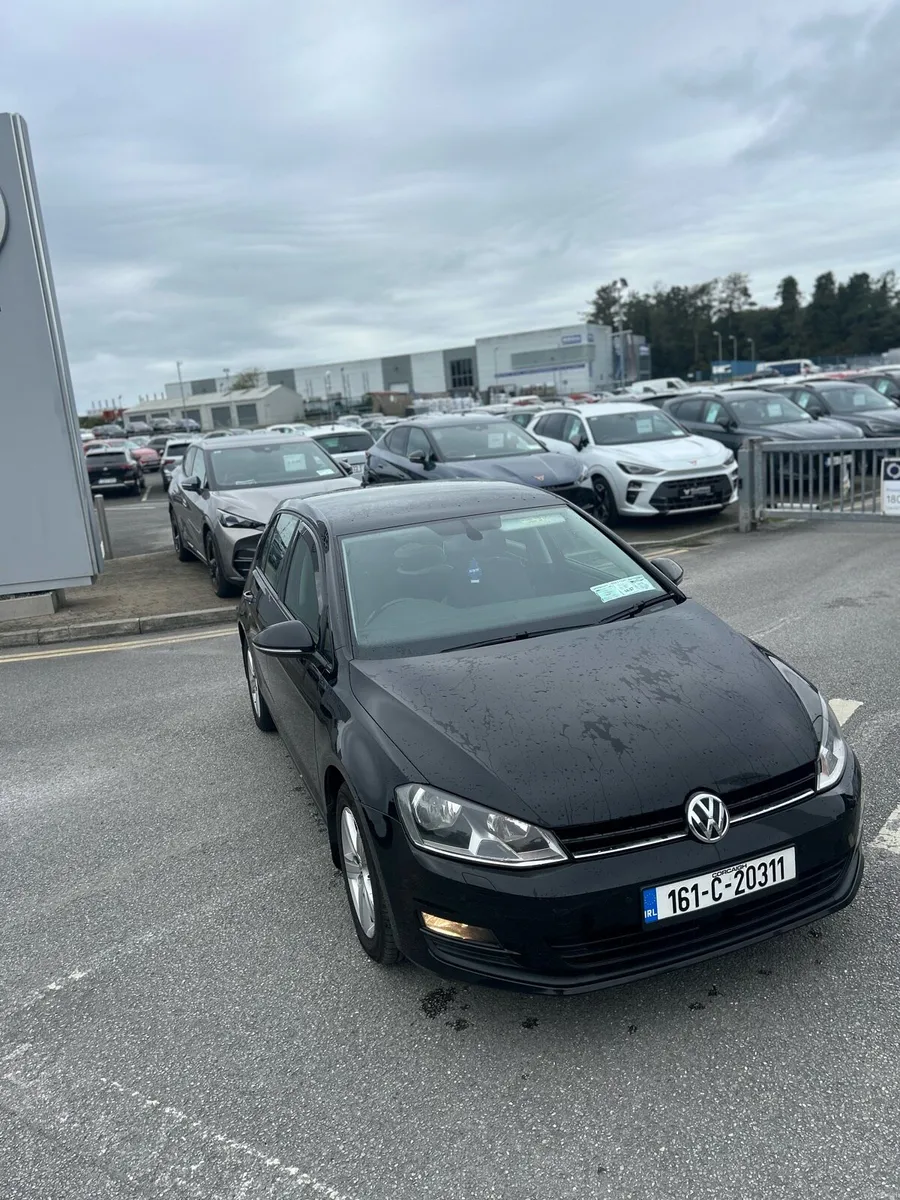 Volkswagen Golf - Image 6