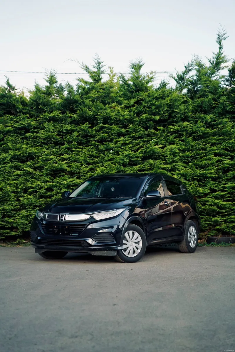 Honda Vezel Hybrid 2019 | Low Mileage |Only 46K Km - Image 1