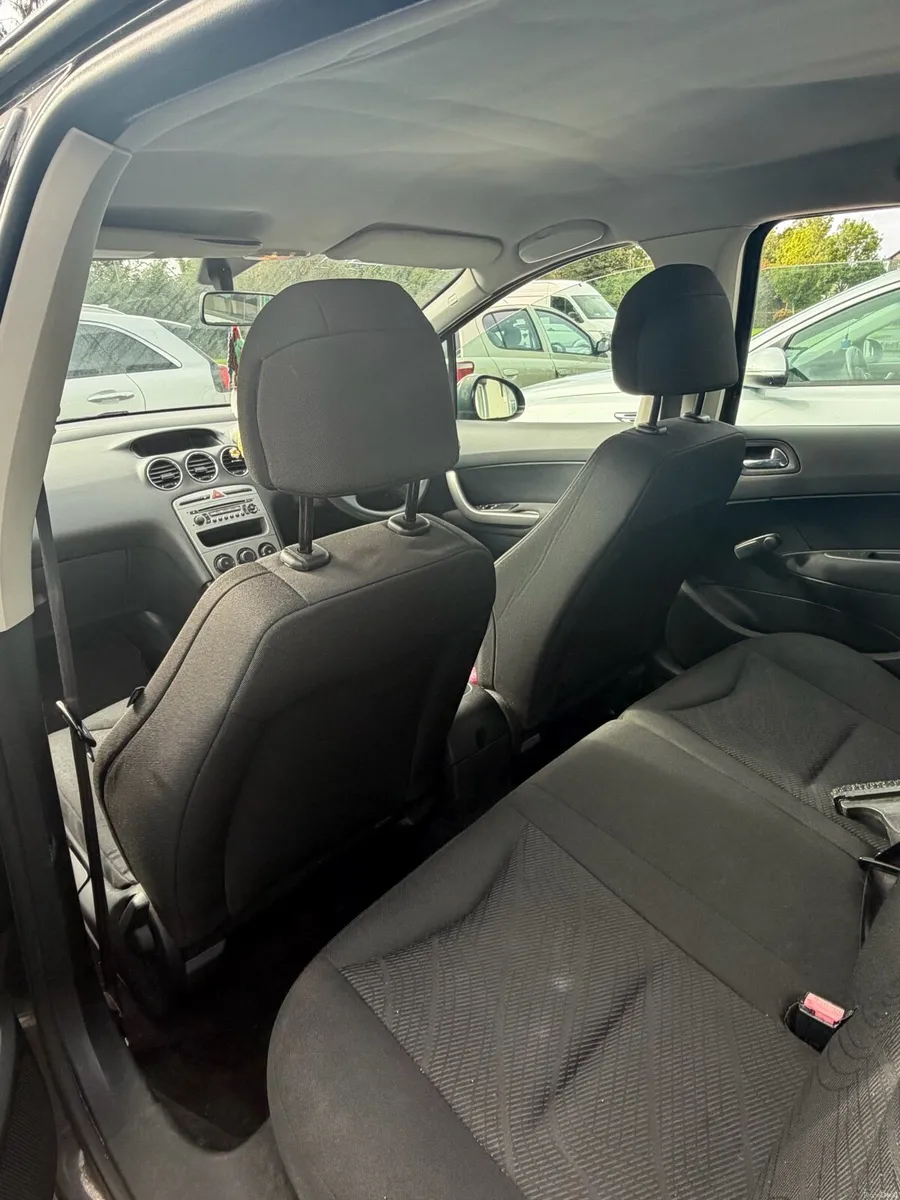 peugeot 308 2008 *low mileage* - Image 4
