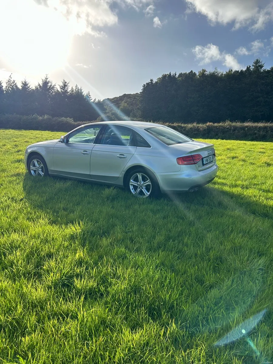 2011 Audi A4 automatic - Image 3