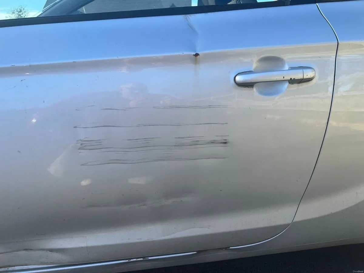 Hyundai i20 2009 - Image 2