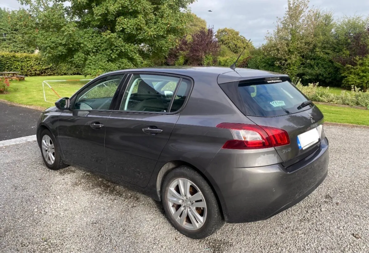 Peugeot 308 1.2 PureTech 82 Active - Image 3