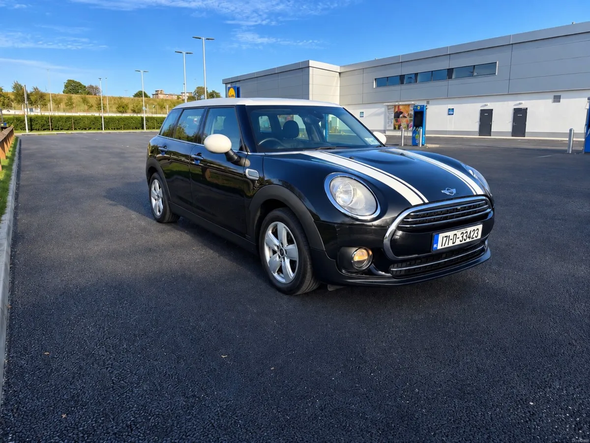 2017 Mini Cooper Clubman - Image 2