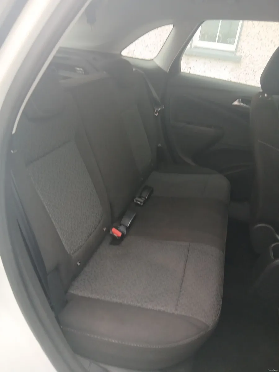 Vauxhall Crossland X 2018 - Image 3