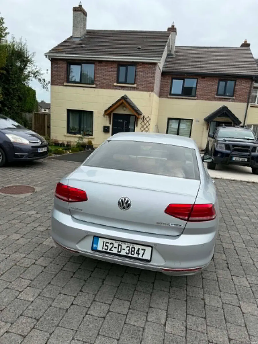 VW Passat 2.0 Diesel very low mileage - Image 2