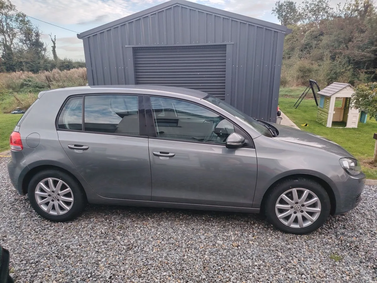 Volkswagen Golf 2012 - Image 1