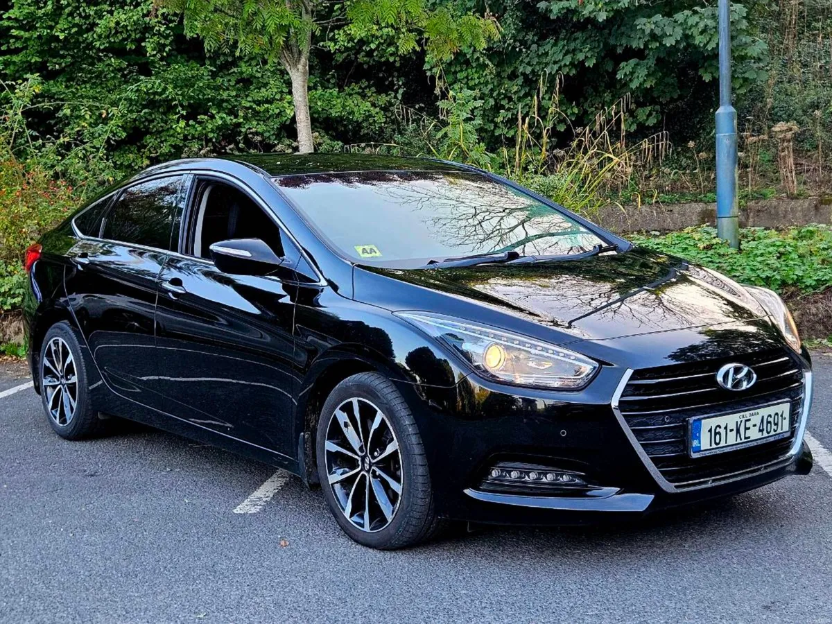 2016 Hyundai i40 - Image 1