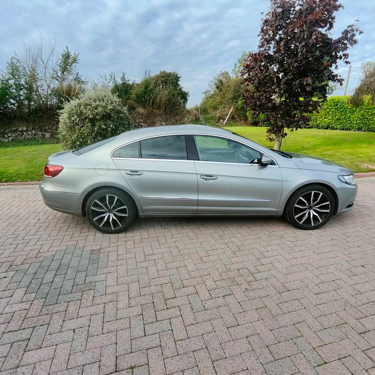 2015 VW Passat CC - Image 2
