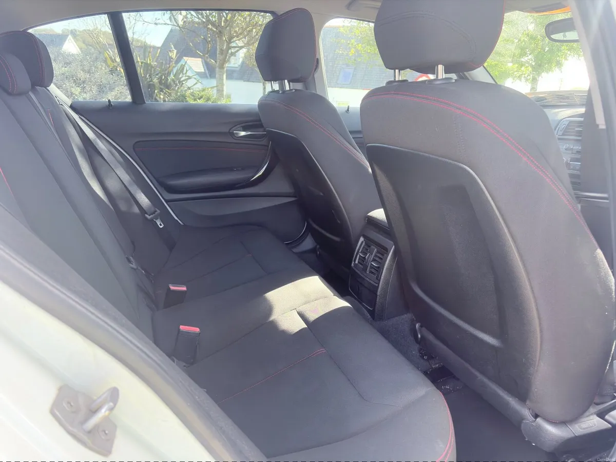 BMW 1-Series 2013 - Image 6