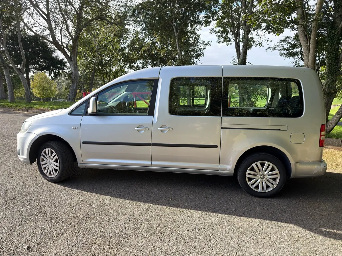 VW Caddy Maxi Life 7 SEATER AUTO. NCT - Image 2