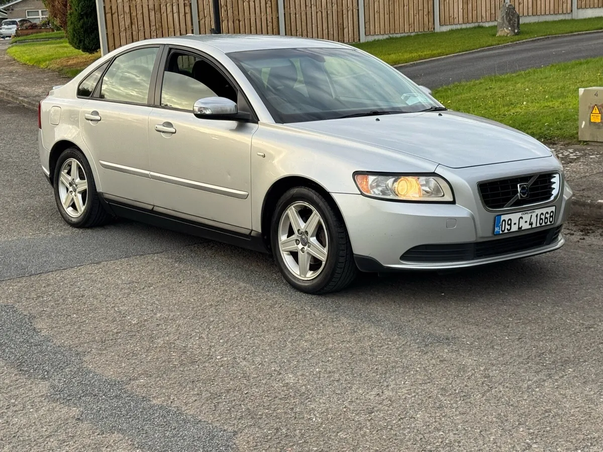 2009 Volvo S40 1.6 Diesel NCT 24-12-2026 - Image 1