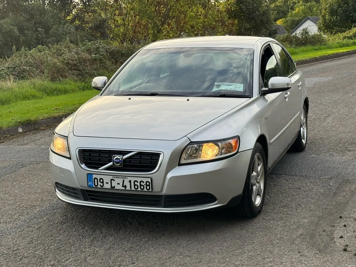 2009 Volvo S40 1.6 Diesel NCT 24-12-2026 - Image 3