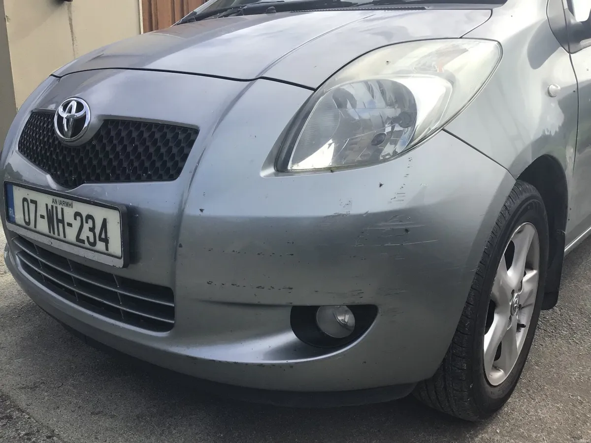 Toyota Yaris 2007 - Image 6